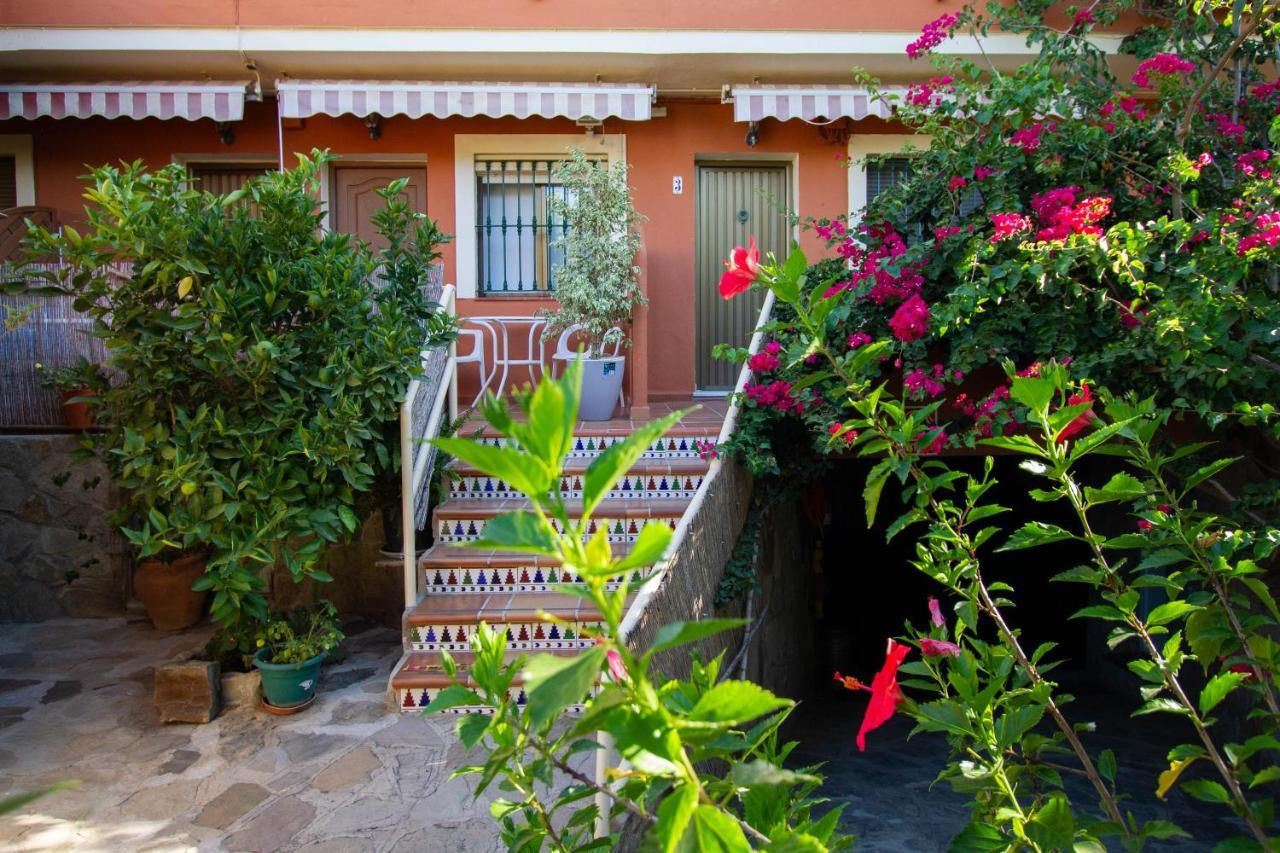 Apartamentos Turisticos Trajano 볼로냐 외부 사진